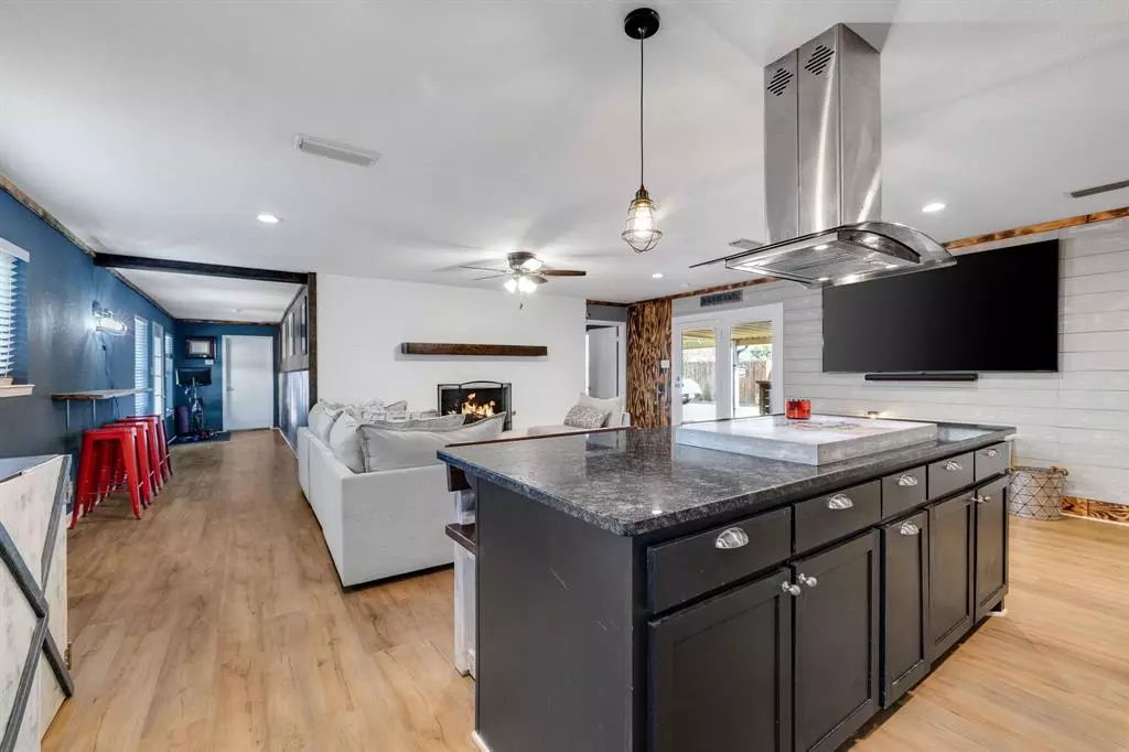 North Richland Hills, TX 76180,6537 Briley Drive