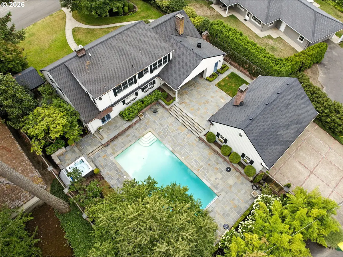 Portland, OR 97225,3860 SW 75TH AVE