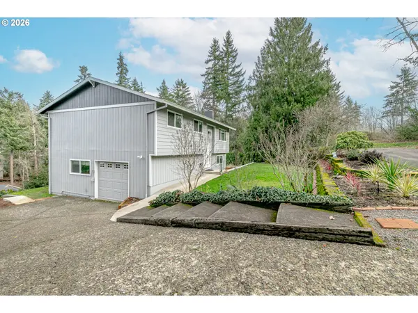Estacada, OR 97023,991 NE FOOTHILLS DR