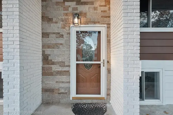 Wolverine Lake, MI 48390,1268 Amarillo ST