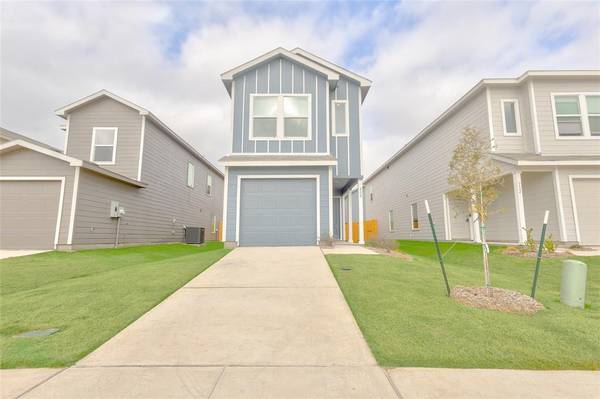 800 Sandhill Crane Lane, Princeton, TX 75407