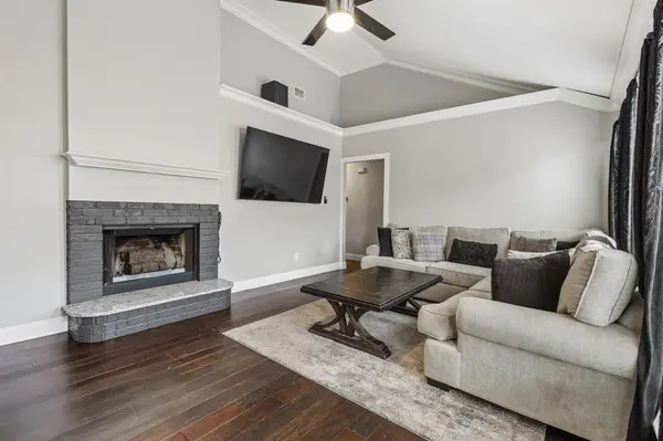 Arlington, TX 76018,6318 Brookbriar Court