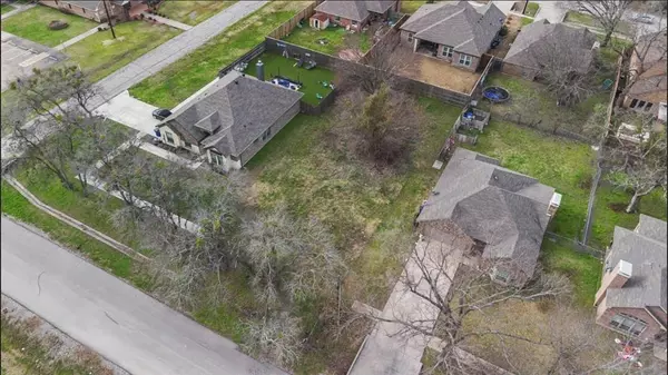 Forney, TX 75126,904 E Buffalo Street