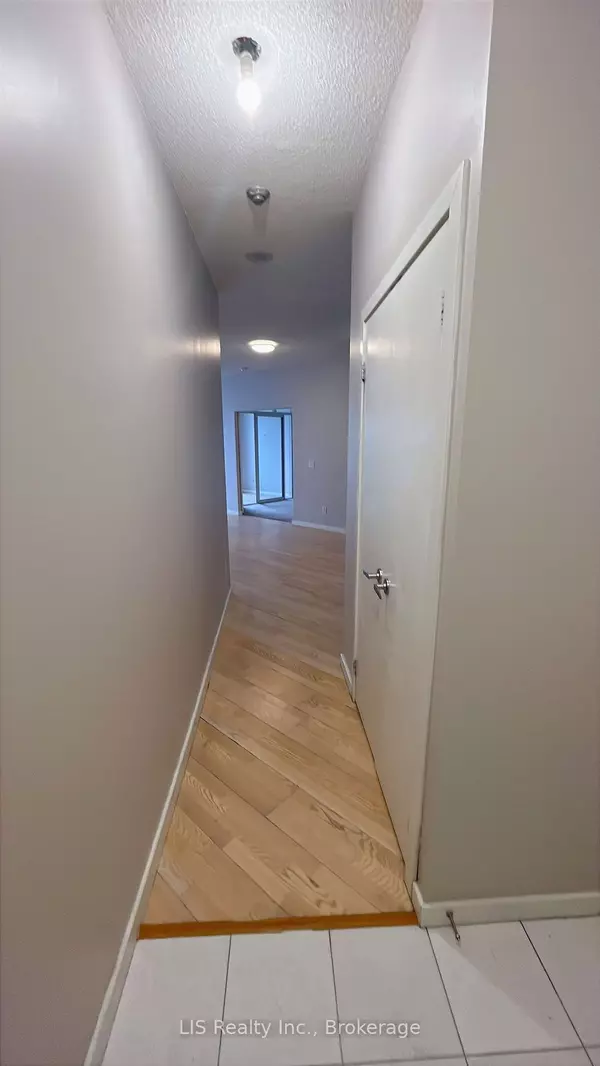 Toronto C01, ON M5J 2Y2,8 York ST #3509