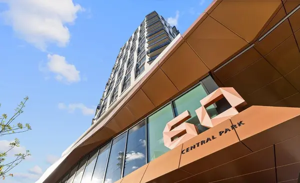 Toronto W08, ON M9A 0E6,60 Central Park Road WAY #209