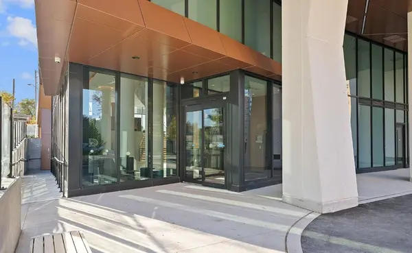 Toronto W08, ON M9A 0E6,60 Central Park Road WAY #209