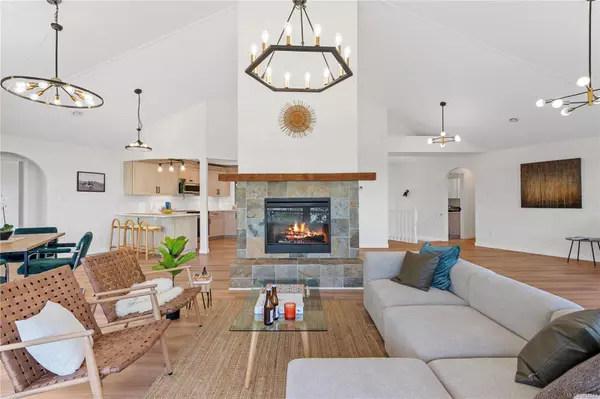 Nanaimo, BC V9T 4H5,3640 Sundown Dr