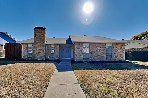 2202 Proctor Drive, Carrollton, TX 75007