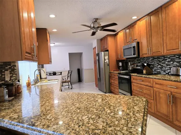 Plantation, FL 33322,9091 NW 11th Ct