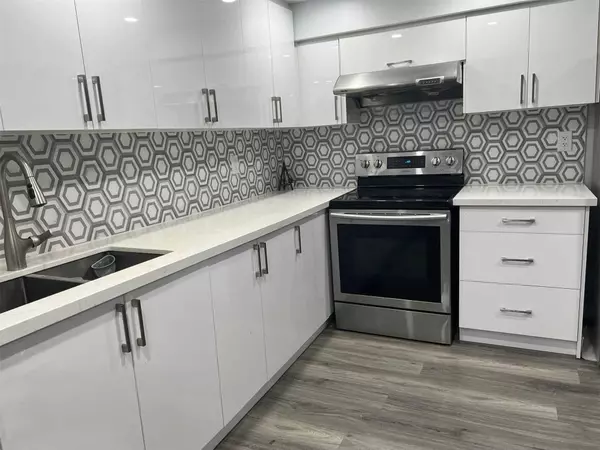 Oakville, ON L6M 4Y8,2054 Kingsridge DR #Bsmt