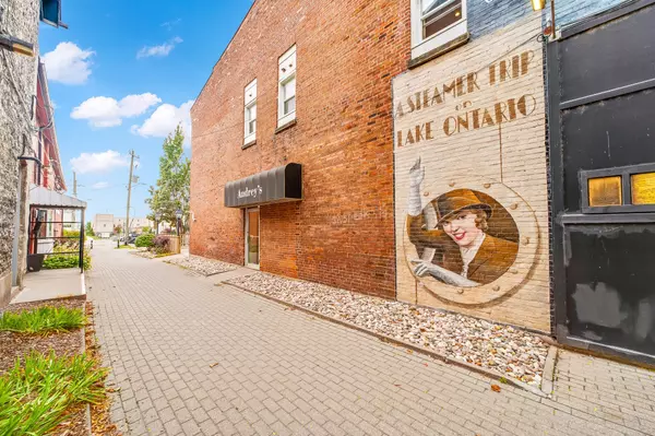 Cobourg, ON K9A 2M1,2-19 King ST W