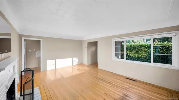 Victoria, BC V8T 2V1,1130 Finlayson St