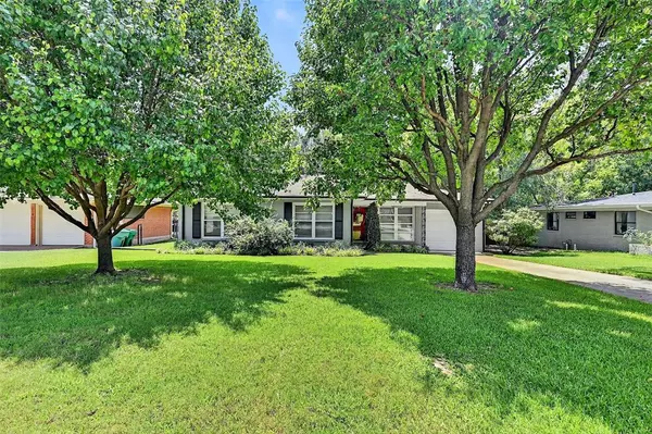 Sherman, TX 75092,720 N McKown Avenue