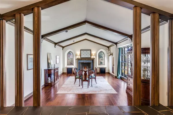 Arlington, TX 76013,1213 Greenbriar Lane