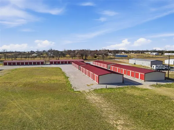 Poolville, TX 76487,9910 Highway 199 W