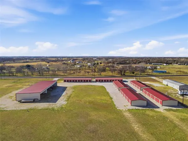 Poolville, TX 76487,9910 Highway 199 W