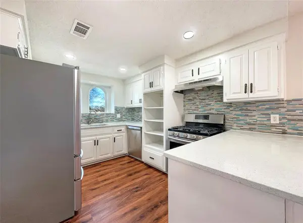 Arlington, TX 76013,2201 Shady Meadow Court