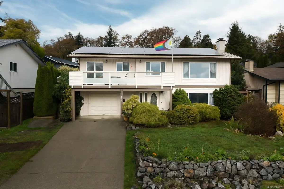 Saanich, BC V8X 3Z2,3955 Nelthorpe St