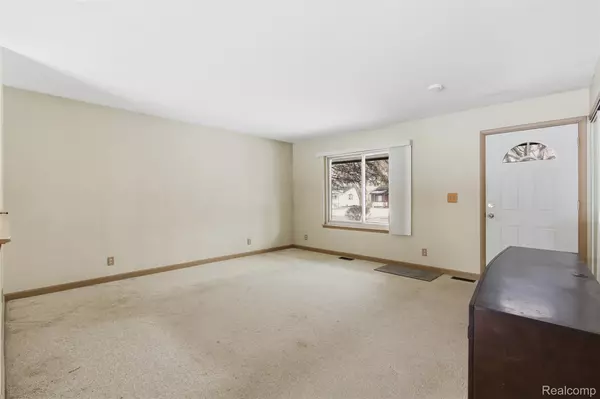 Warren, MI 48089,23315 Lawson AVE