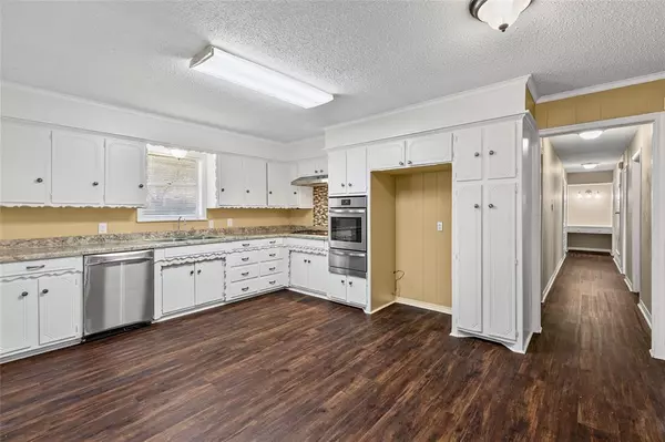 Greenville, TX 75402,6305 Chapman Drive