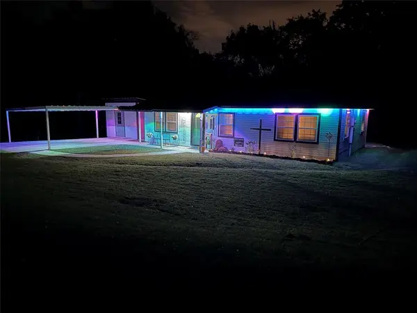 Azle, TX 76020,532 Marquette Avenue