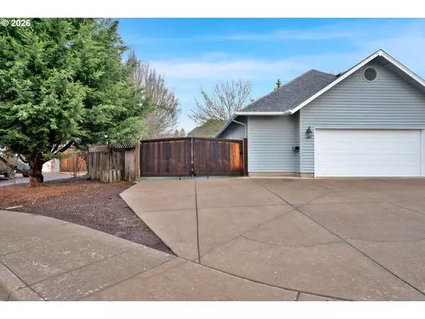 Eugene, OR 97404,223 BERINGER CT