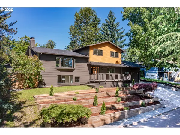 Lake Oswego, OR 97034,17349 BANYAN LN
