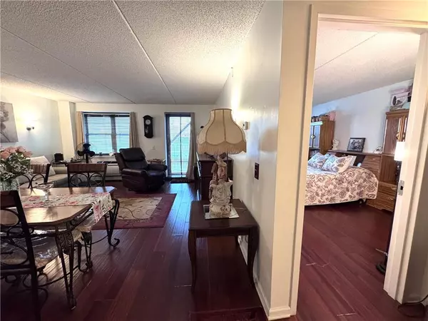 Rockaway Beach, NY 11693,7914 Rockaway Beach BLVD #3L