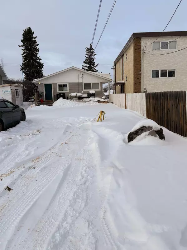 Camrose, AB T4V1Z2,5013 53 ST