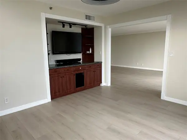 Pompano Beach, FL 33069,3510 Oaks Way #801