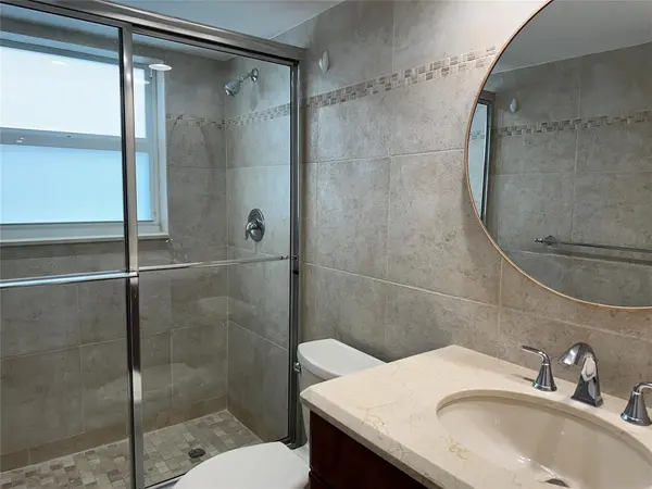 Pompano Beach, FL 33069,3510 Oaks Way #801