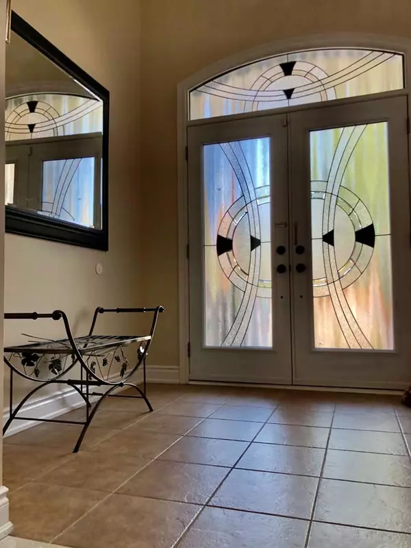 Brampton, ON L6P 1X5,93 Latania BLVD