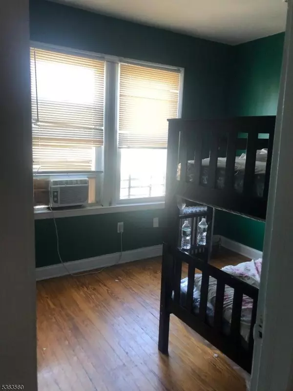 Irvington Twp., NJ 07111,900 Sanford Ave