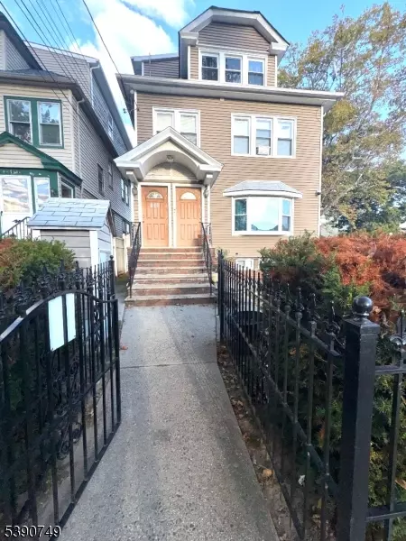 Elizabeth City, NJ 07202,131 Bellevue St