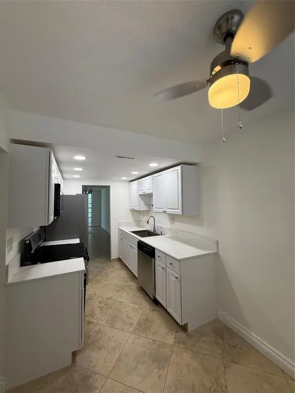 Lauderdale Lakes, FL 33313,3099 NW 48th Ave #260