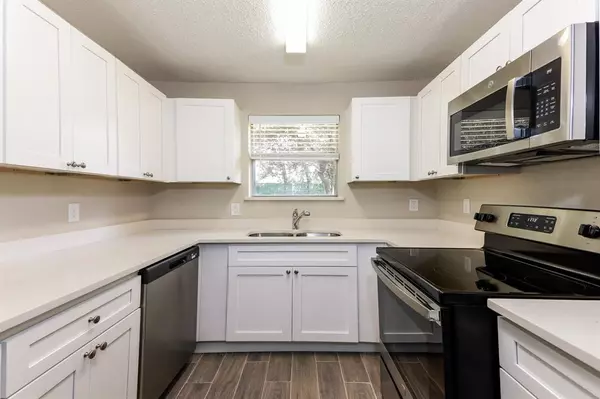 Dallas, TX 75217,414 Crusader Drive