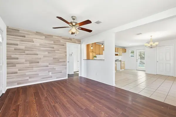 Dallas, TX 75211,4024 Moler Street