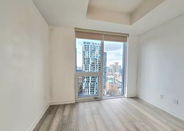 Toronto C08, ON M5B 0C5,82 Dalhousie ST #2518