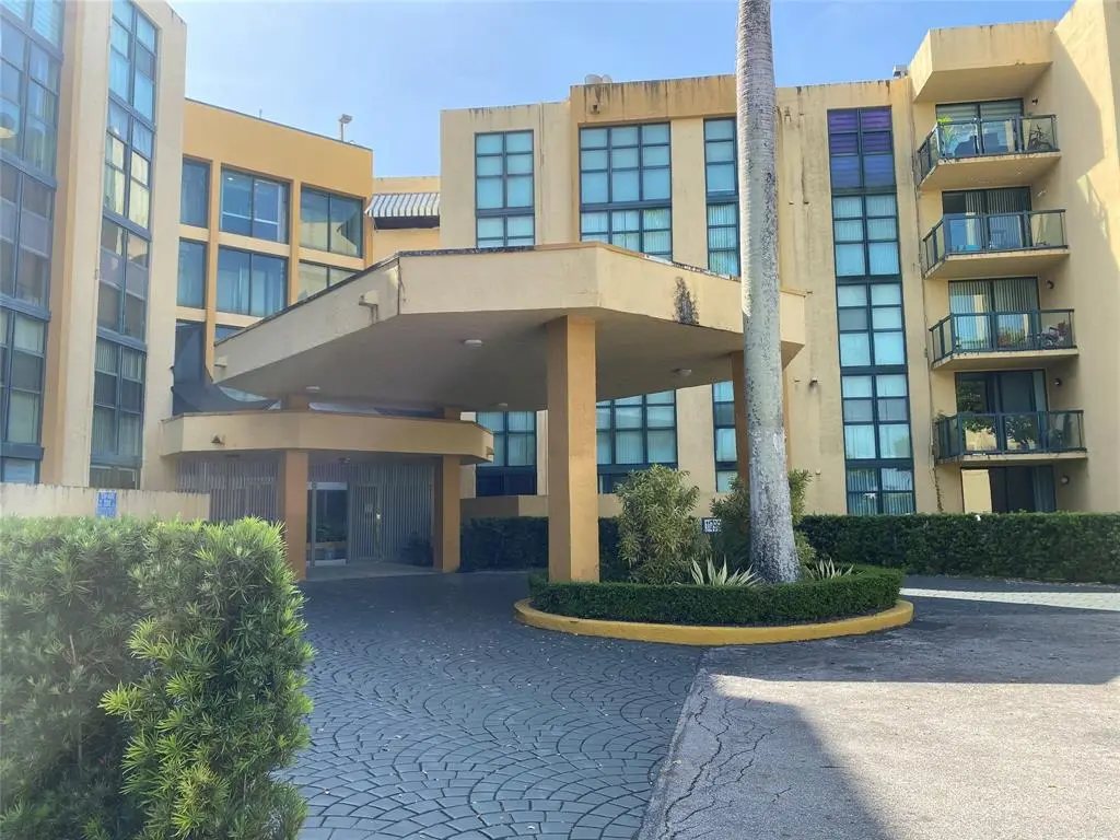 Miami, FL 33175,11790 SW 18th #106