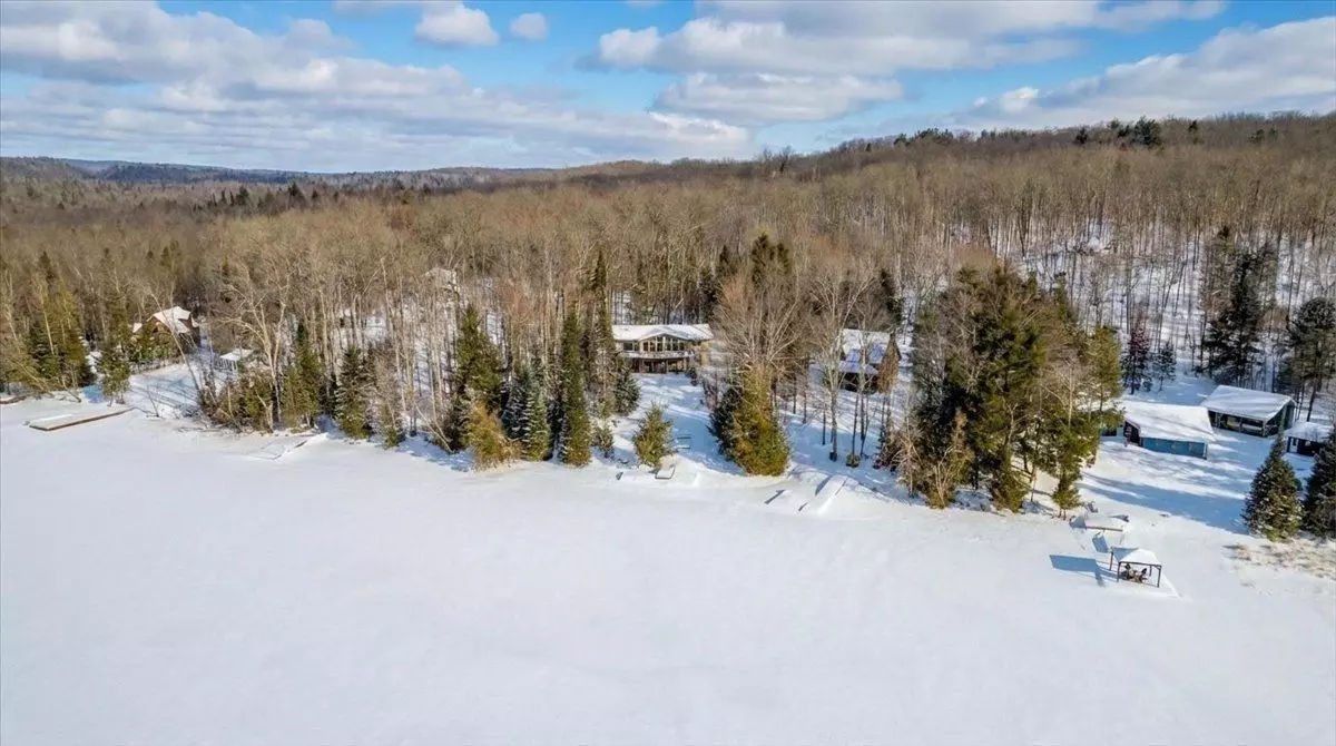 Wollaston, ON K0L 1P0,195 Maple Ridge LN