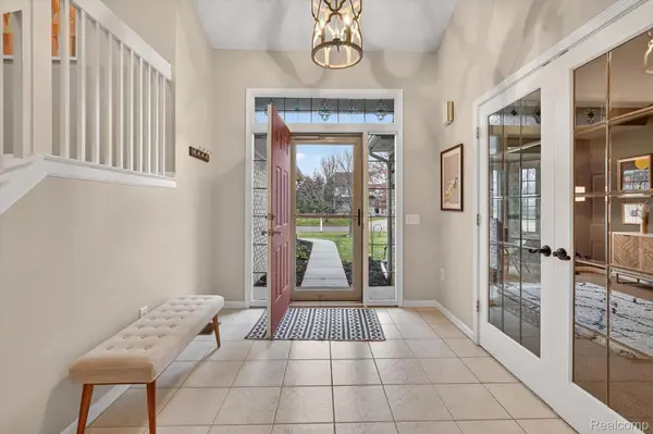 Canton, MI 48187,7393 Briargate DR