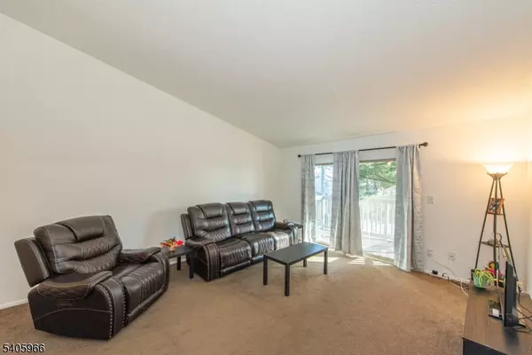 Roxbury Twp., NJ 07852,7 Drake Ln #7