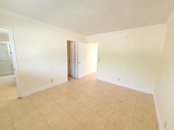 Lake Worth Beach, FL 33460,1829 N A St #27