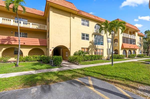 10762 La Placida Dr #7-106, Coral Springs, FL 33065