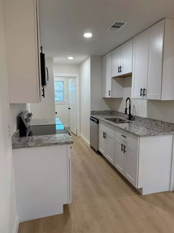 Rockwall, TX 75087,308 E Bourn Street