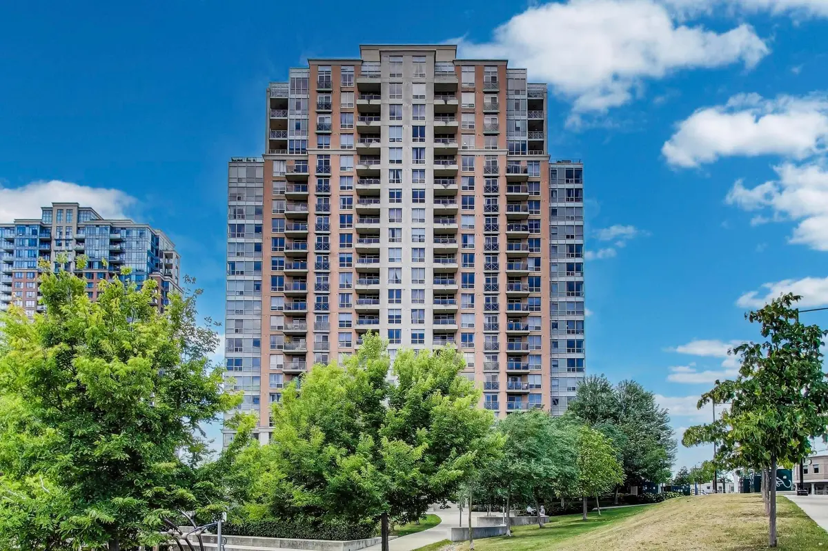 5229 Dundas ST W #1104, Toronto W08, ON M9B 6L9