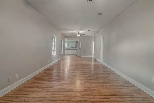 Savoy, TX 75479,306 N Front Street