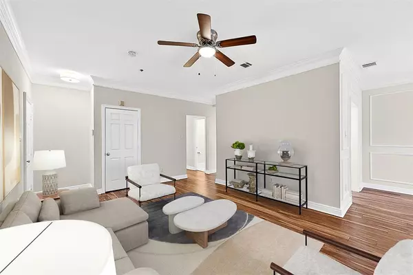 Dallas, TX 75206,5407 Bryan Street #B104