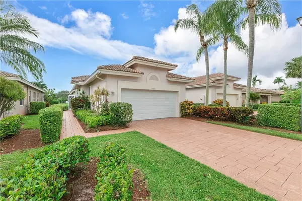 Boynton Beach, FL 33437,5690 Emerald Cay Ter #5690