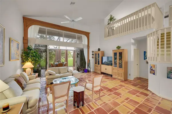 Boca Raton, FL 33487,17210 NW Boca Club Blvd #103